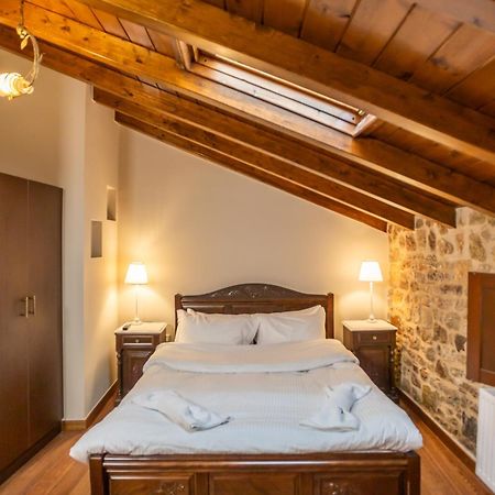דימיטסאנה Guesthouse Lousios מראה חיצוני תמונה