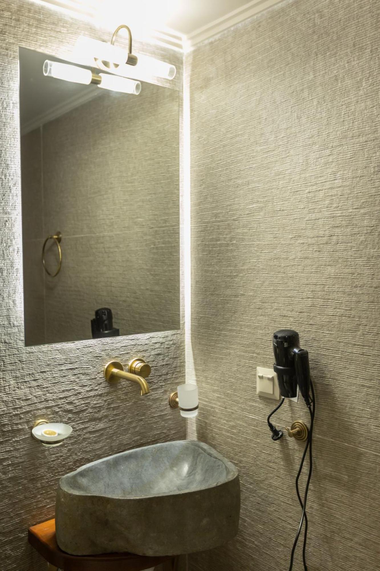 דימיטסאנה Guesthouse Lousios מראה חיצוני תמונה