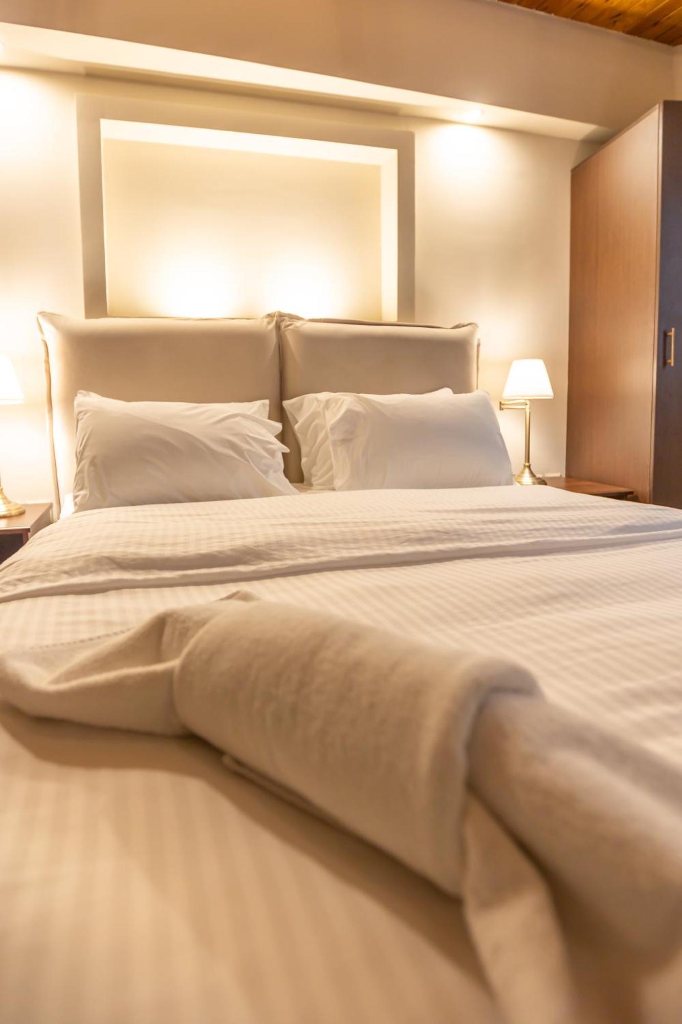 דימיטסאנה Guesthouse Lousios מראה חיצוני תמונה